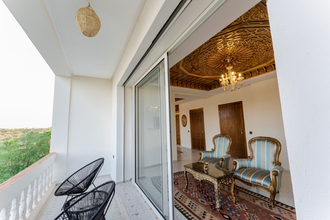 7A45F1CE-C269-4AEE-8CEC-F06A92709016_1_105_c